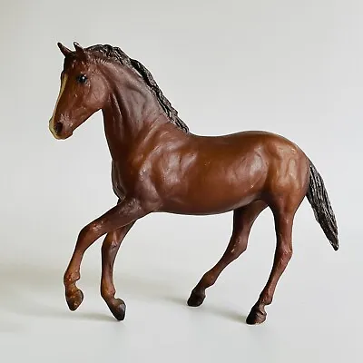 £24.50 • Buy Breyer Classic Horses 1:12 Scale Cantering Chestnut Mare Toy Model Figure