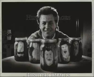 1996 Press Photo Bill Hackbarth With His Pickle Sculptures Milwaukee • $15.99