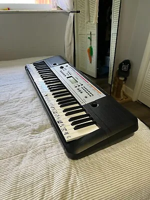 Yamaha YPT-260 61 Key Portable Keyboard With Power Adapter • $95