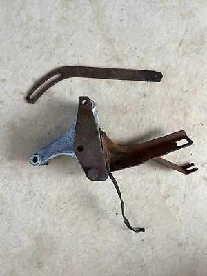 Holden V8 308 5ltr VN VR VP VS Alternator Bracket • $120