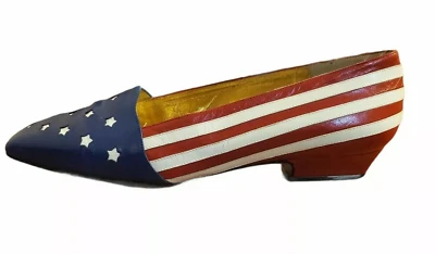 $125 • Buy RARE Vintage Zalo Women's Blue White Red American Flag Pump Shoes Size 9M