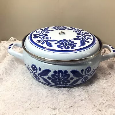 Vintage French Enamel Cook Pot Lidded Casserole Pot Blue & White Cottagecore • $75