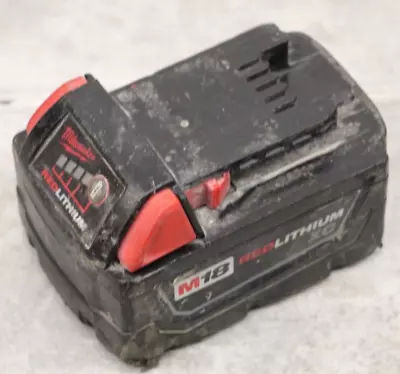 GENUINE Milwaukee 48-11-1828 Lithium-ion 18v XC 3.0 Battery • $29.95