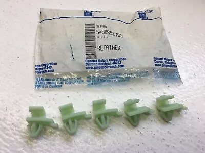 GM OEM Lot Of 5 Hood Support Prop Rod Holder Retainer Clips 88891789 • $16