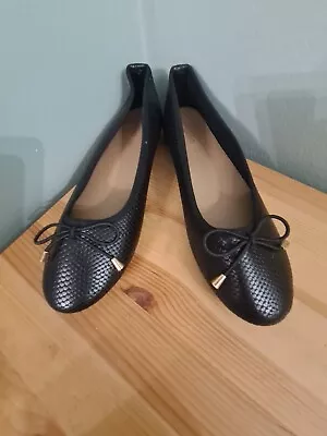 Brand New UK Size 5 (Eur 38) Studio Women's Girl's Black Quilted Ballet Pumps • £10.50