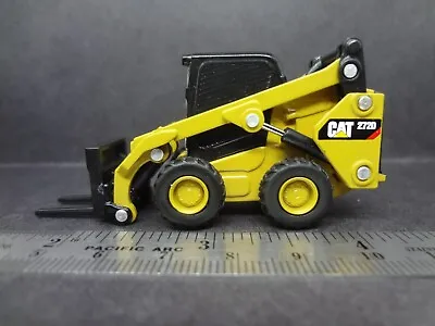 Caterpillar 272d2 Skid Steer Forklift - Construction Warehouse Diorama 1:64 • $22.99