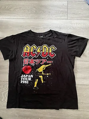 AC/DC Japan Tour 1981 Short Sleeve Size Large Used • £7.19