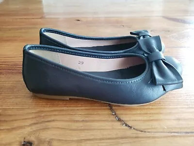 W.A.G. Girls 29 (US 11.5) Ballet Flats Navy Blue Leather • $10