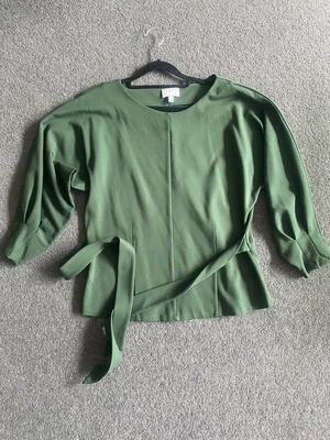 $14.40 • Buy Witchery 12 Womens Green Tie Front Top Blouse Worn Once