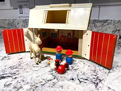 FISHER PRICE Vintage Barn 1967 Little People Family Play Farm #915 + Cowboys! • $28