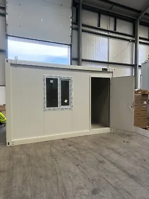 FLAT PACK OFFICE CABIN / CONTAINER - 4.0m X 2.4m (13.1x8 Ft) / £3800 + VAT • £4900