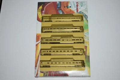 $99.99 • Buy N Scale Con-Cor 003-540001 Santa Fe Set 5 Five Passenger Cars C33282