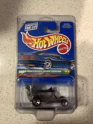 Hot Wheels 1999 Treasure Hunt Hot Seat !! Super RARE !! • $19.99