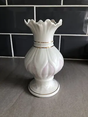 £5 • Buy Belleek Porcelain Lotus Blossom Spill Vase. Ireland. 6.5” Tall.