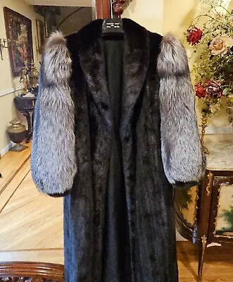 Fox And Mink Coat Gorgeous Size M • $590