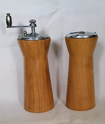 Vintage Woodpecker Woodware Japan Wood Salt & Pepper Shaker Peppermill 4  • $10