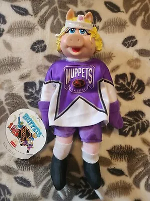 Miss Piggy Muppets NHL Conference-McDonalds • $9.99