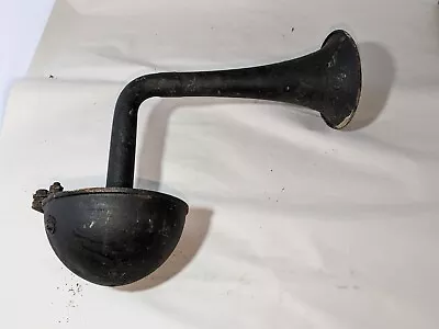 Vintage Curved  Trumpet Car Horn Model Rat Rod Horn • $30