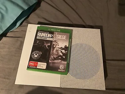 $150 • Buy Xbox One S 1TB Console - White Comes With Controller And Rainbow Six Siege