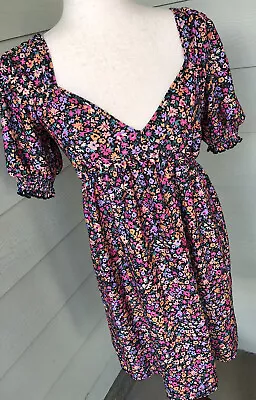 Miss Selfridge Women US Size 6 Ditsy Black Floral Print Dress Stretch • $9