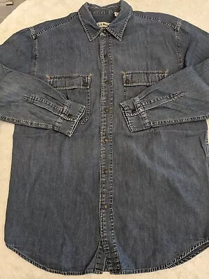 $19.95 • Buy VTG LL Bean Shirt Mens Medium Blue Chambray Long Sleeve Metal Button Down