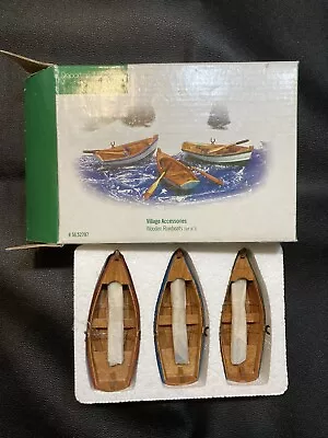 Dept 56 VILLAGE ACCESSORIES - 3 WOODEN ROWBOATS 4.5  • £20.23