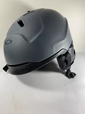 Oakley Mod3 Helmet Medium Snowboard Ski Helmet Snow Sports • $49.99