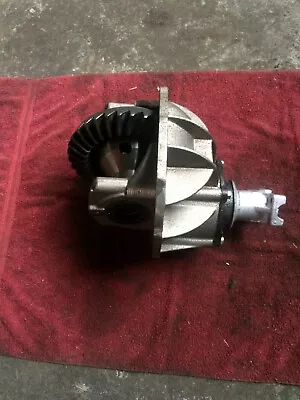 Ford 9 Inch Diff New 3.5 Gearsets Lsd Centre 28 Splines. • $2299.99