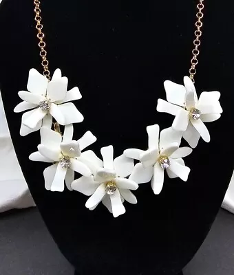 J Crew 18  Necklace Gold Tone White Flower Petal Chunky Crewcuts Factory  • $9.99