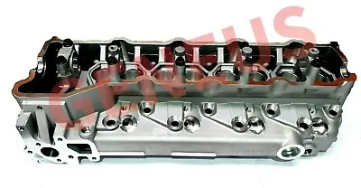 Cylinder Head Mitsubishi 4M40 • $630