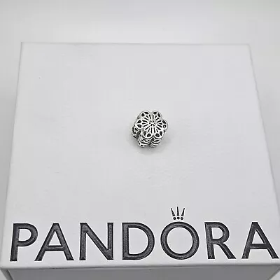 Genuine Pandora Floral Daisy Flower Lace Clip Charm ALE 925 #791836 • £26