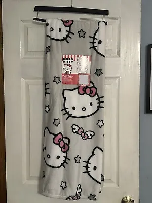 HELLO KITTY Soft Plush Twin Blanket Gray W/Pink Bow Stars & Angel Wings 50 X 70 • $35