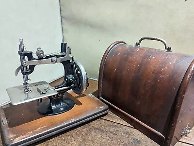 Vintage Japanese Miniature Sewing Machine With Case 'Lead' Chain-stitch. • £180