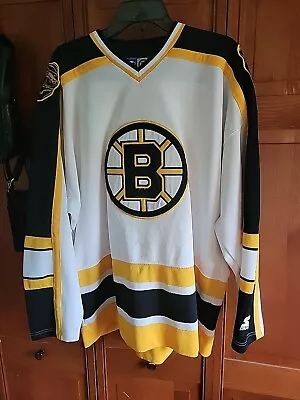 Vintage Boston Bruins NHL Hockey Jersey Size Large Adult Starter No Numbers • $20