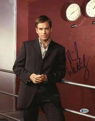 Michael Weatherly Signed 11x14 Photo Ncis Authentic Autograph Beckett Coa D • $148.50