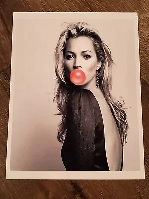 KATE MOSS Art Print Photo Rare 8  X 10  Poster Model Hot Blowing Bubble Gum • £8.54