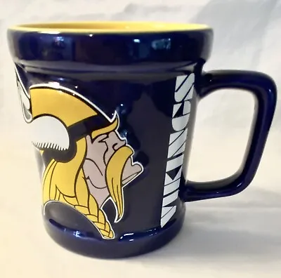 Minnesota Vikings Embossed Mug Glass Beer Stein Retro NFL Purple Limited Edition • $12.79