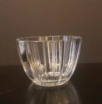 Vintage Art Deco Style Glass Crystal Bowl 4  X 5.5  • $12