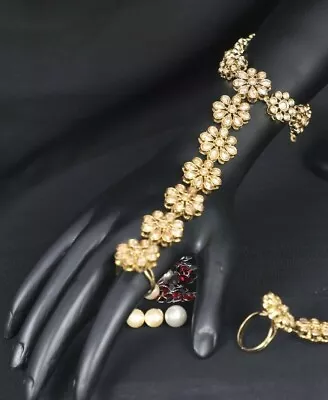 £19.99 • Buy Indian Diamante Hand Bracelet/ Jewellery With 1 Finger Ring And Connecting Chain