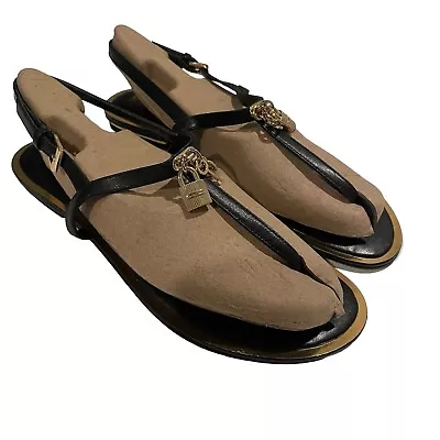 Michael Kors  Suki T Strap Black Leather Lock/Key Charm Thong Sandal Size 8M • $34