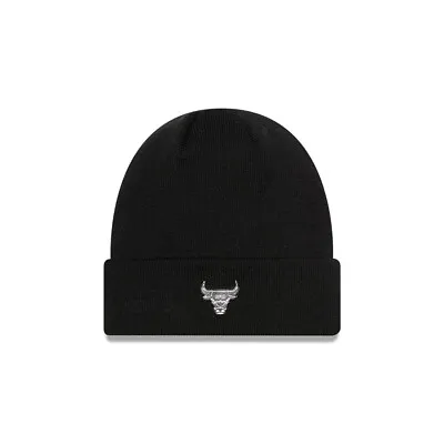 New Era Chicago Bulls  Metallic Badge  Cuff Knit Beanie - Black • £27.99