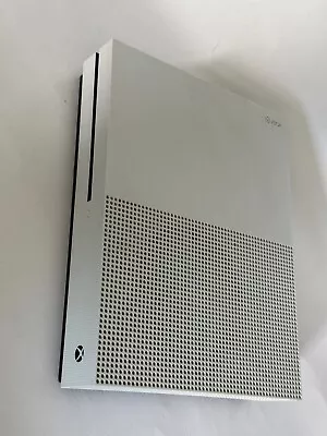 Microsoft Xbox One S 1681 1TB Gaming Console - White • £65