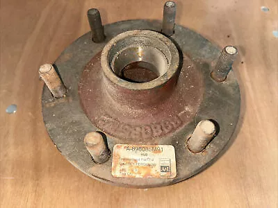 898085M91 Front Hub Massey Ferguson Tractor Models 130 135 35X NOS A&I • $39.99