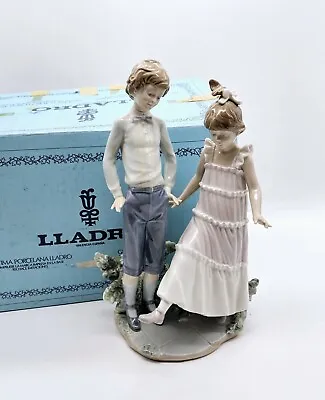 $199.95 • Buy Lladro One Two Three Porcelain Figurine 5426 Boy And Girl Dancing 10.5  In Box 