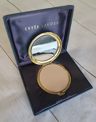 Vintage Estee Lauder Golden Alligator Compact Ecru Pressed Face Powder Gold Tone • $19.95