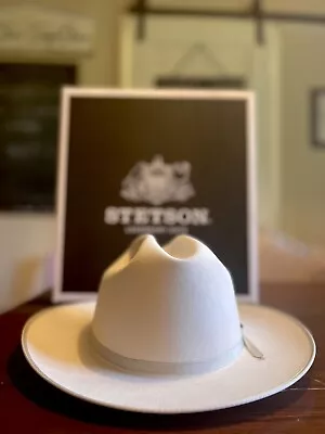 Stetson Pure Open Road Pure Beaver Alabaster Size 7 1/2 Excellent Condition. • $360