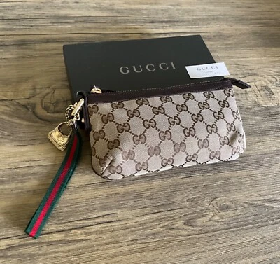 £204.99 • Buy Gucci GG Canvas Pouch/wristlet Purse With Bag Charm