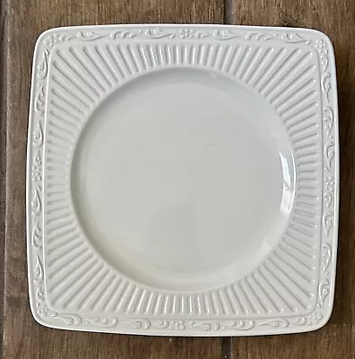 NWT Mikasa Italian Countryside DD900 White Square Salad Luncheon Plate 7 3/4  • $17.59