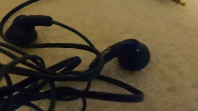 £5.99 • Buy GENUINE JVC Gumy Gummy HA-F150 In-Ear Earbuds Headphones Earphones 