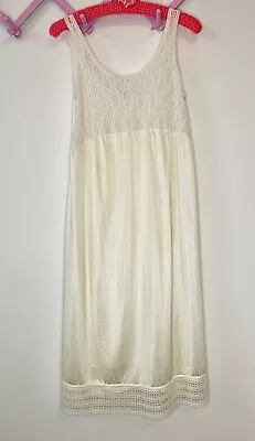 Vintage Ivory Maternity Stretch Lace Bodice Nightgown Nylon Mid Length • $20